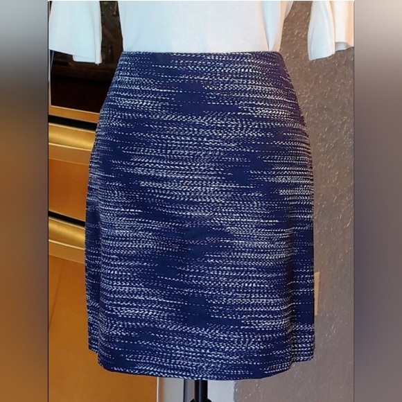 Jones New York Skirt - Picture 1 of 11